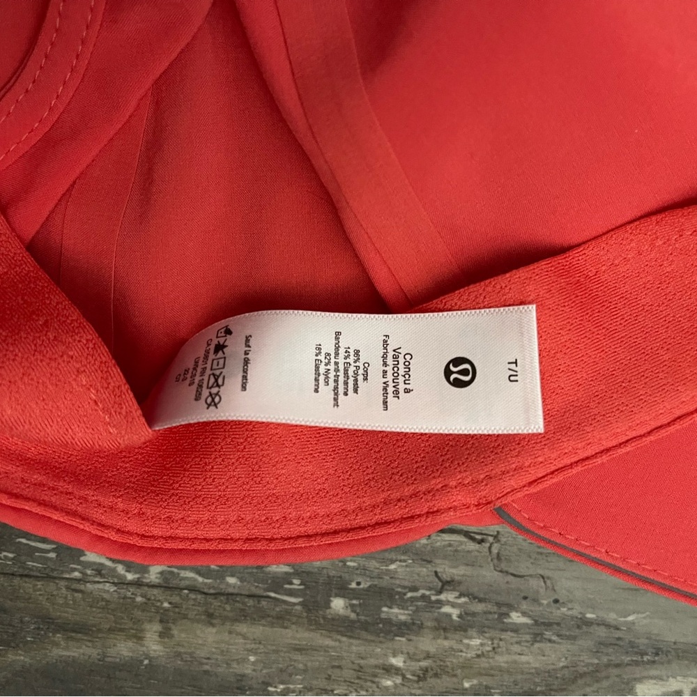Lululemon running hat, one size, like new - Picture 5 of 7